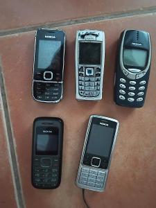 Mobilní telefony 
