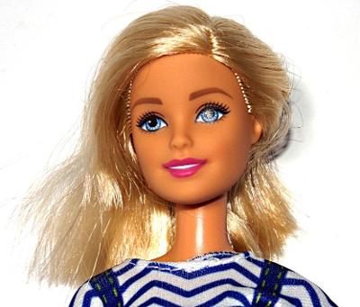 Panenka Barbie 2013 Mattel 20265-21