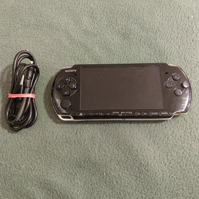 Sony PSP Slim 3004 (MOD CFW 6.61 PRO-C) - nefunkčná UMD mechanika