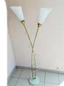 Stojací lampa  ze sedmdesátých let - zachovalá