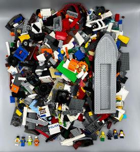 Lego mix 4.3 kg s figurkami