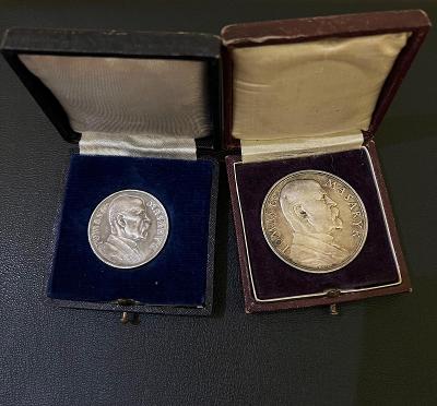 Pamětní Medaile Ag T.G.Masaryk Narozeninová 32 a 42 mm origo.Etue 
