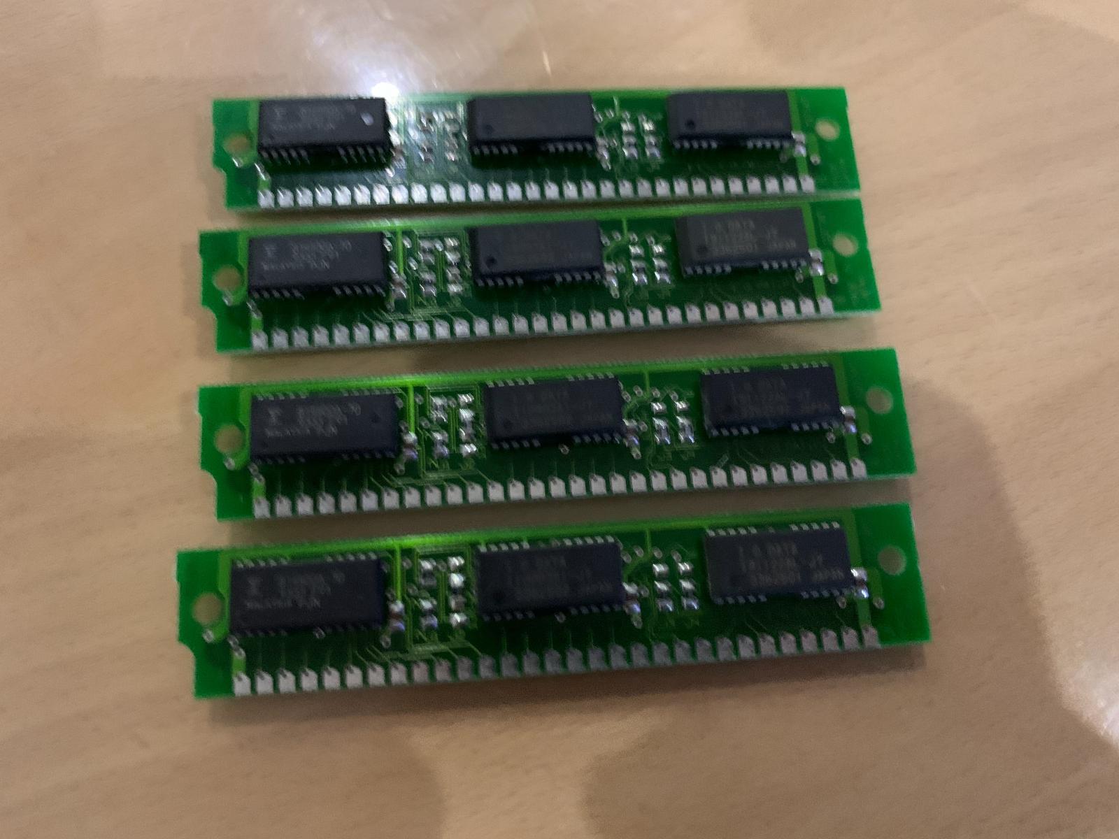 4x 1MB 30-Pin (3-Chip) SIMM Memory Modul - Počítače a hry