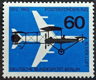 WEST BERLIN: MiNr.230 Gelber Hund (1912) and Boeing 707 60pf ** 1962