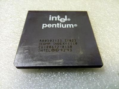 CPU Intel Pentium 133MHz vintage retro