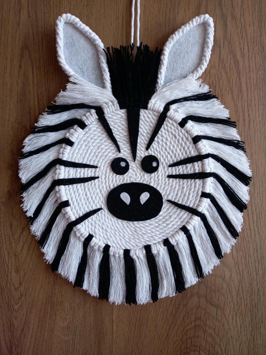 Macramé zvieratko Ø 33 cm - Zebra - Ručné práce