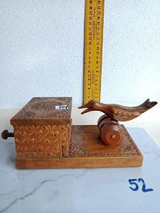 Tabatěrka ptáček - dřevo, dřevořezba, aukce číslo 52