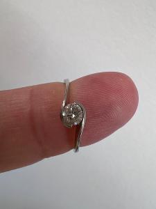Diamantový prsten s diamantem 0,28 ct. G/SI1