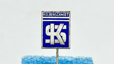Odznak KS Kolbenschmidt výrobce autodílů v Trmicích