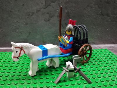 Lego Castle set 1616 Knight's Arsenal