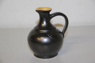 E14. Keramická váza, džbánek zn. WHK, výška 13 cm průměr 4 cm