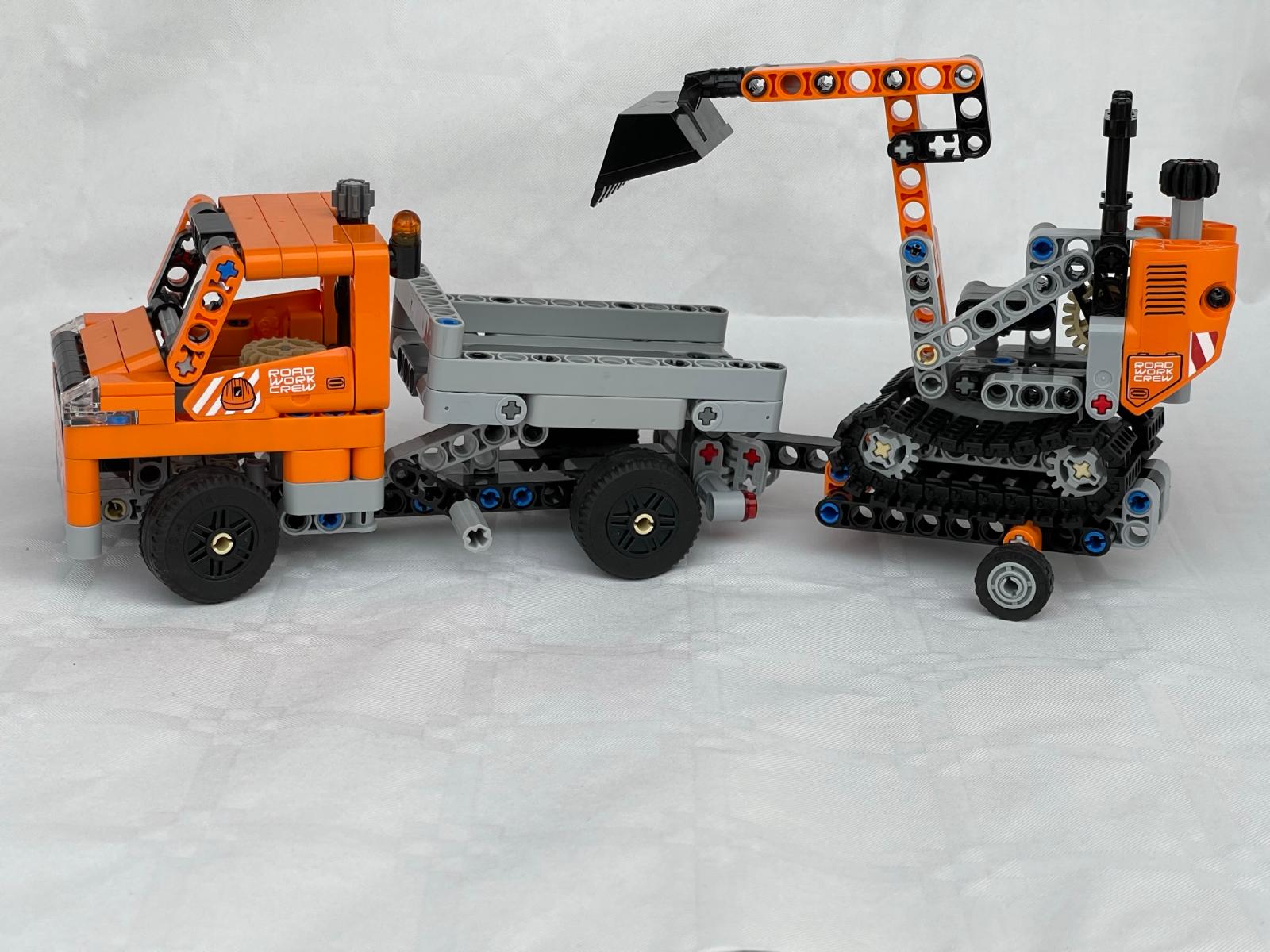 LEGO® Technic 42060 Cestári - Hračky