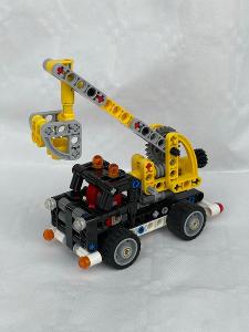 LEGO® Technic 42031 Pracovní Plošina