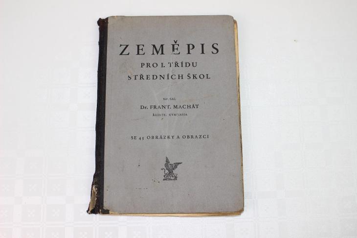 ZemĚpis Pro NiŽŠÍ TŘÍdu StŘednÍch Škol Neubert A SynovÉ 1932 Aukro 1623