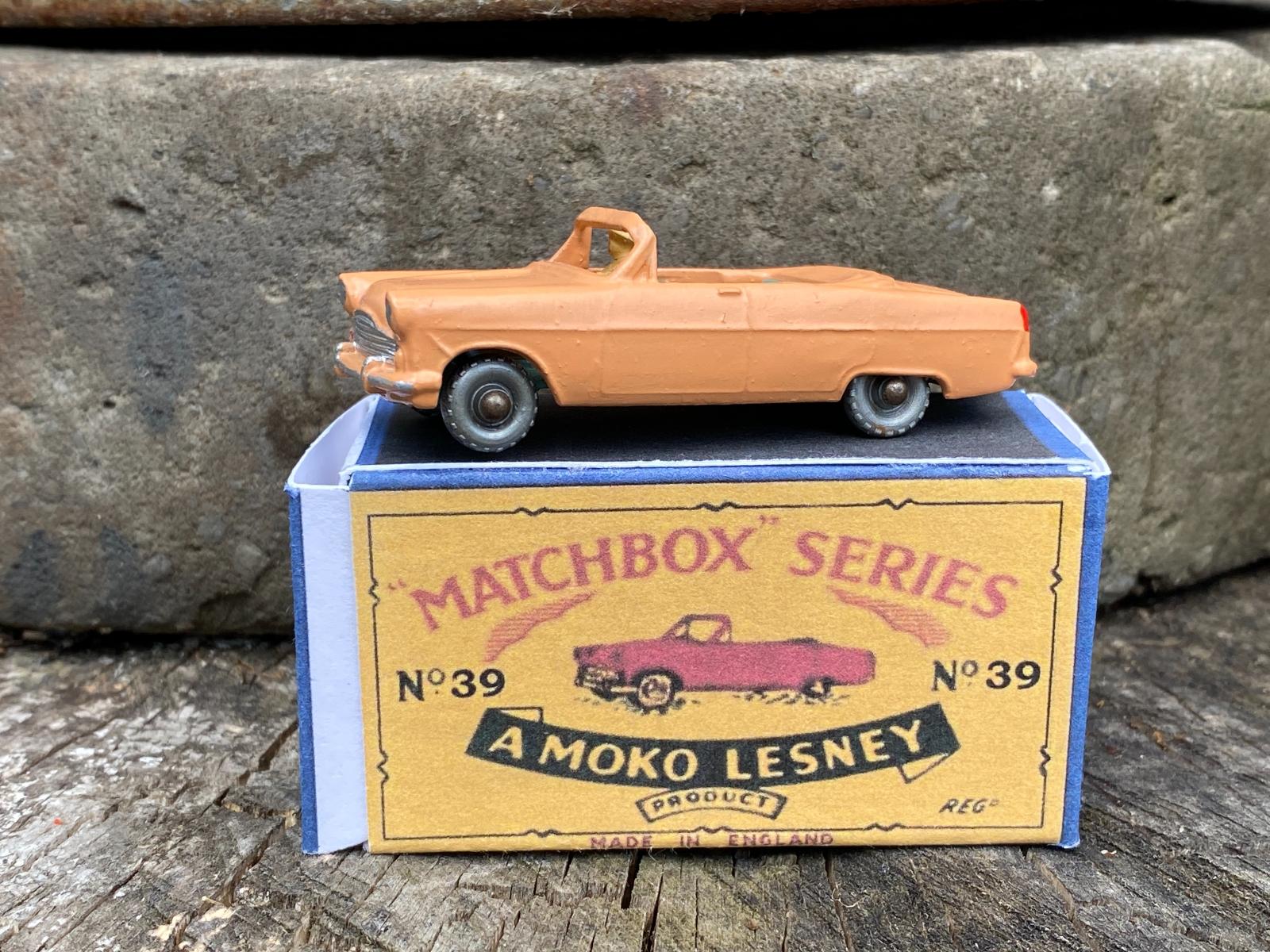 MATCHBOX LESNEY NO. 39 - Ford Zodiac Convertible | Aukro