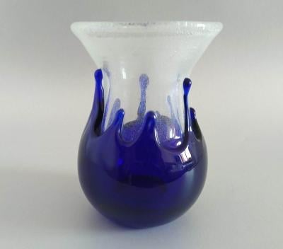 modrá váza z hutního skla - PAVEL JEŽEK