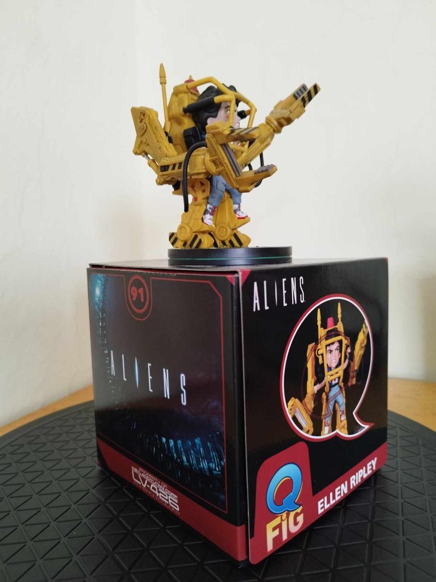 Alien Q-Fig Figure Ripley & Power Loader 13 cm