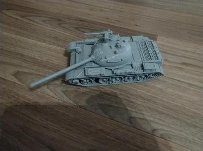 Model sovětského tanku T-54/T-55