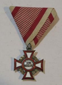 RU MVK Vojenský Záslužný Kříž- stříbro Ag F.ROTHE /Medaile Vyznamenání