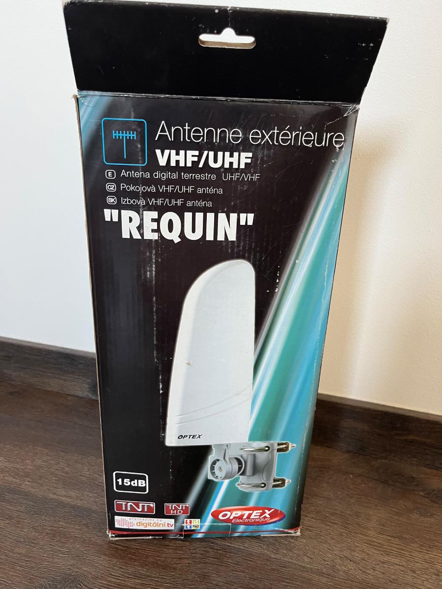 Antenne extérieure TNT requin Optex