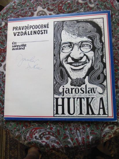 Jaroslav Hutka-Pravděpodobné vzdálenosti/s podpisem /TOP STAV/  Šafrán - Hudba