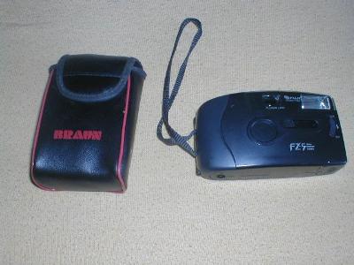 Analogový fotoaparát Fujifilm FZ-5 černý s pouzdrem
