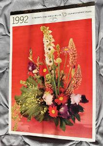 starý nástěnný kalendář se snímky květin, razítko Sklopísek Střeleč