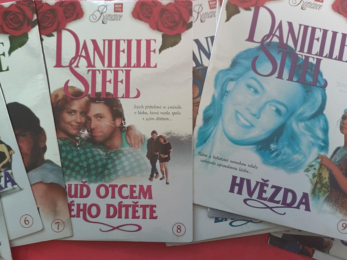 Sbírka 18 DVD Danielle Steel / Blesk pro ženy Romance - Film