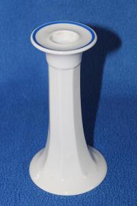 2. Porcelánový svícern 17 cm  