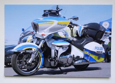 Fotografie 10x15 motocykl Victory Cross Country německé dálnič.policie