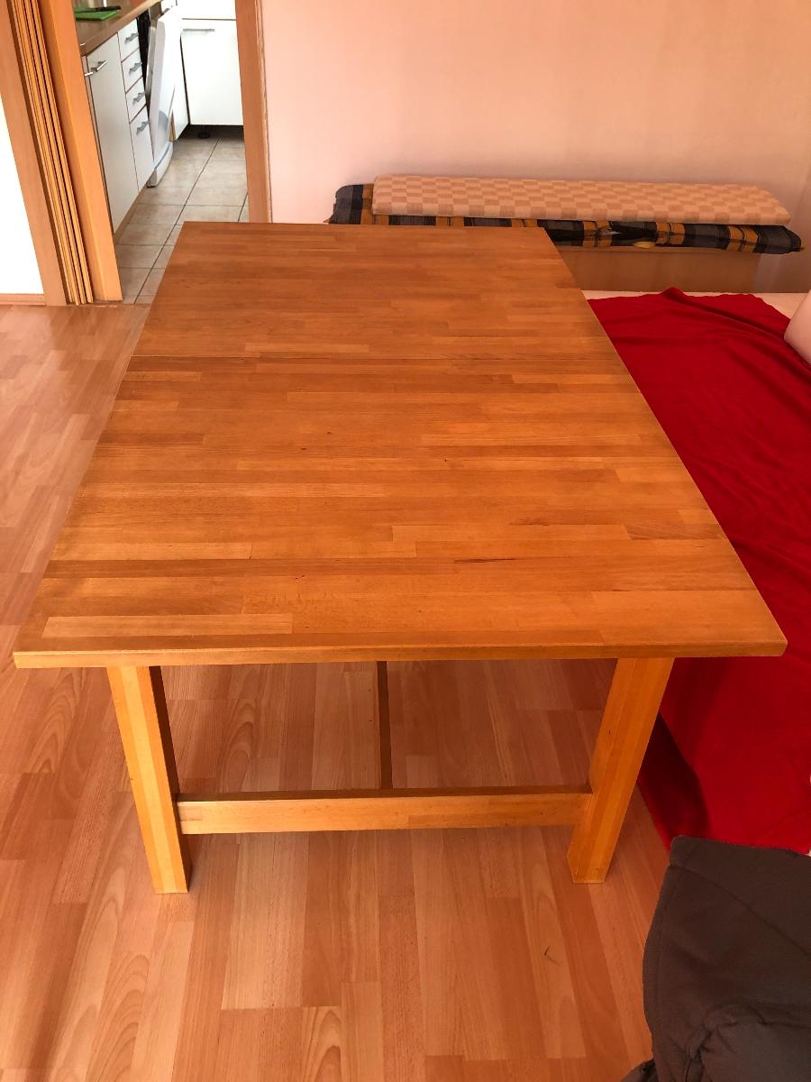 stôl masív (IKEA) a 3 stoličky, predaj dohromady - Nábytok
