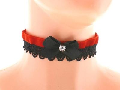 Sametový náhrdelník obojek s krajkou gothic choker černo červený 