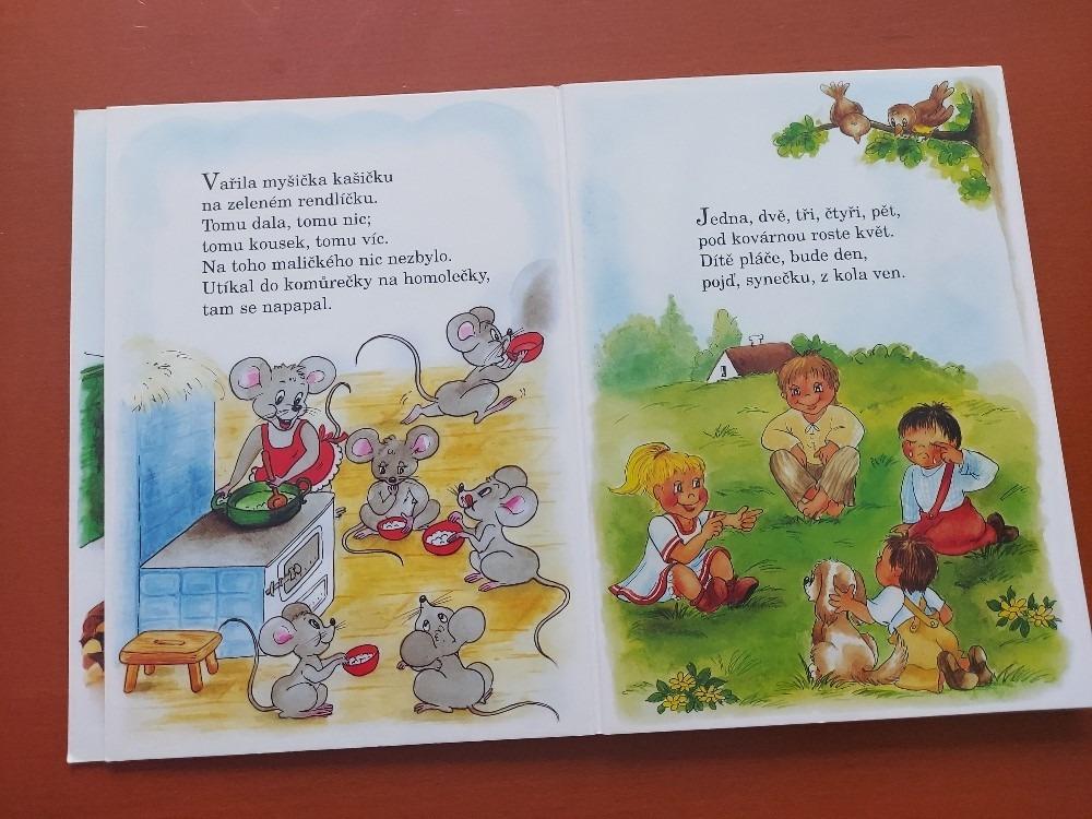 Dětská knížka říkanky Pec nám spadla - Knihy