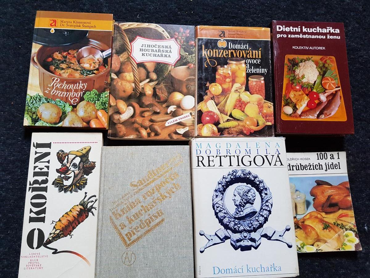 Konvolut starších kuchárok - Knihy a časopisy