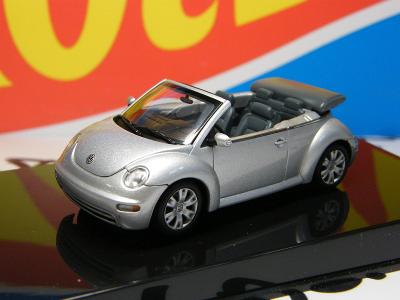 8/23 MIX - VW New Beetle - AUTOart 1:43