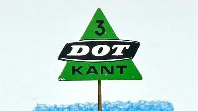 Odznak 3 dot Kant