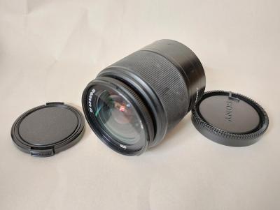 Objektiv Sony DT 18-70 mm f/3,5-5,6
