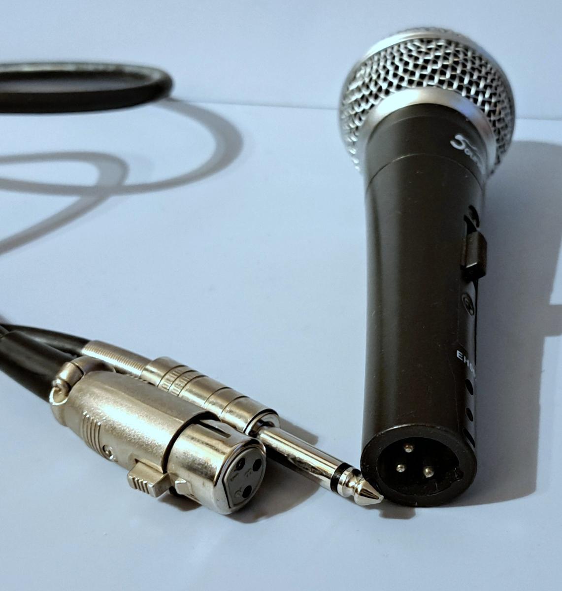 Vokální dynamický mikrofon SOUNDKING EH002 + stojánek + kabel 3m - Zvukové a světelné aparatury
