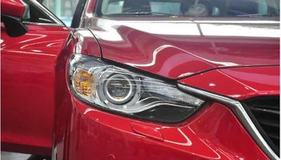 Sklo predného pravého svetlometu Mazda 6 ATENZA 2013-2016