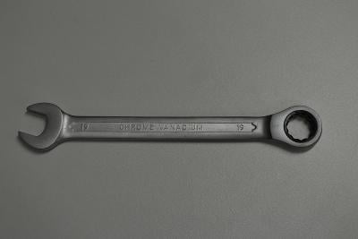 Plochý ráčnový klíč 19 mm, ráčna - chrom vanad