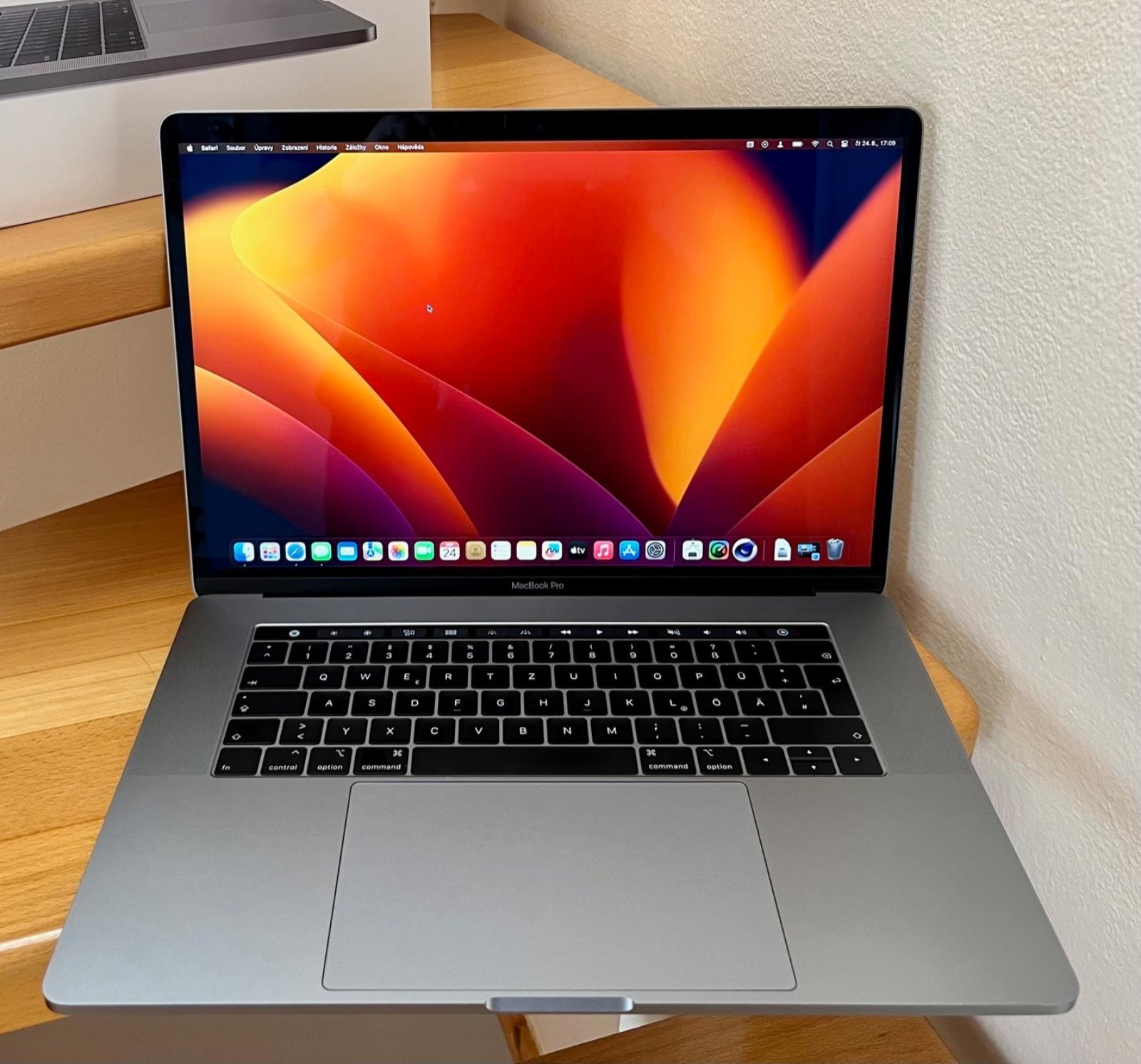 Apple Macbook Pro 15