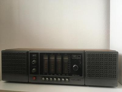 Rádio robotrón STRALSUND RR 1211/1212 z DDR
