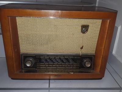 Staré rádio TESLA Popular 521A HRAJÍCÍ