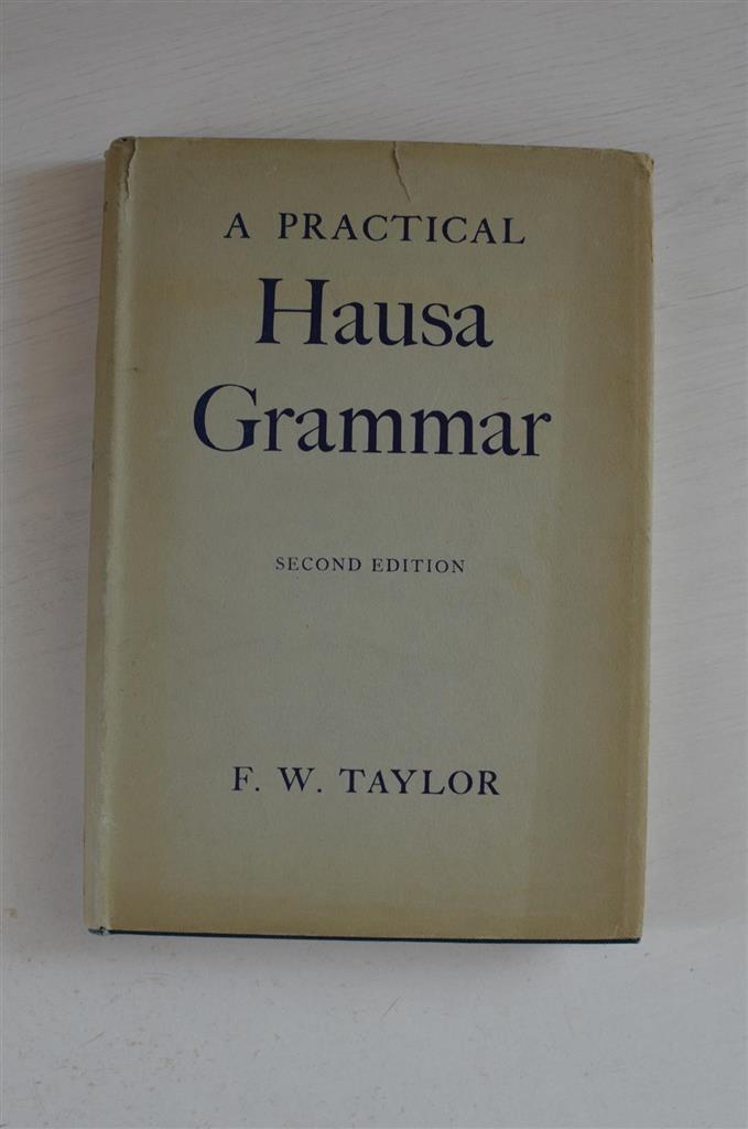 A practical Hausa grammar - Cizojazyčné knihy