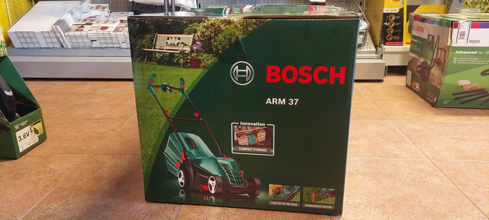 Bosch ARM 37 - poškozený obal - Zahradní technika