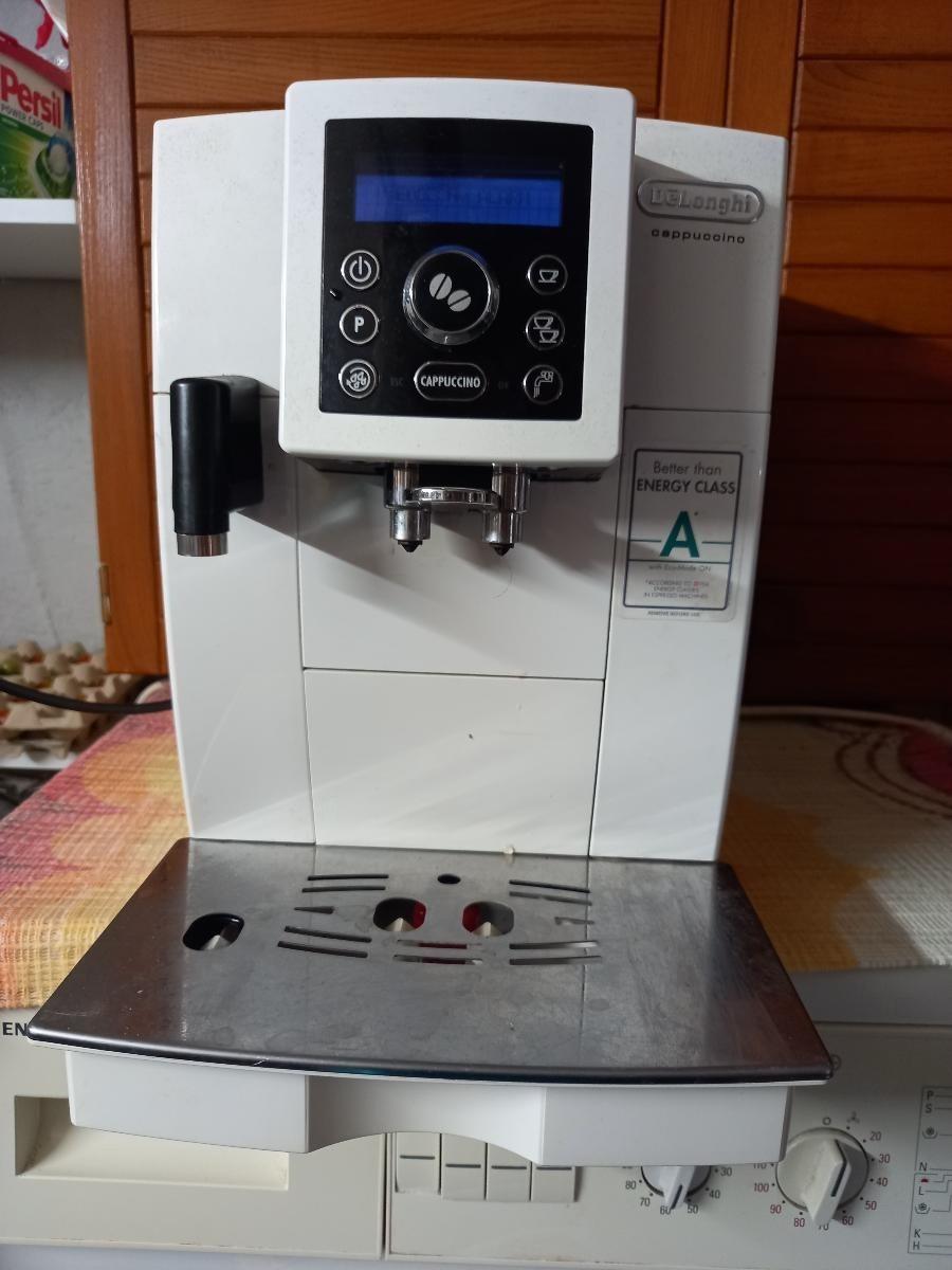 Kávovar DeLonghi cappucino - Malé elektrospotrebiče