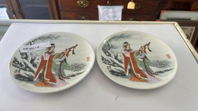 St. porcelánové čínske tanieriky 2 ks č. 4442
