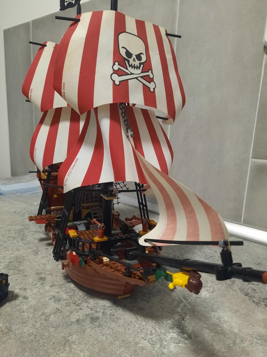 LEGO Pirates Brickbeard's Bounty Set 6243 - IT