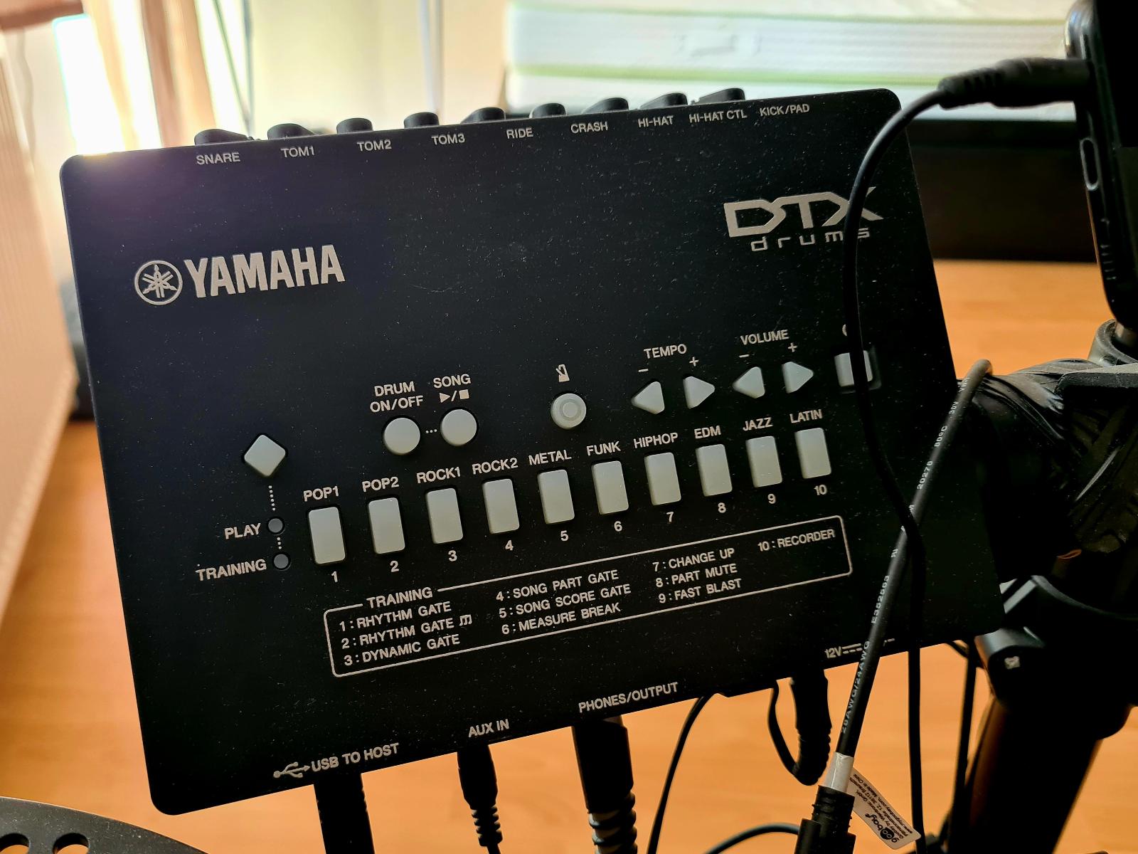 Bicí soupravu Yamaha DTX482K - Hudební nástroje
