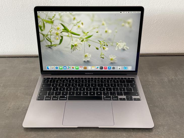 MacBook Air 13